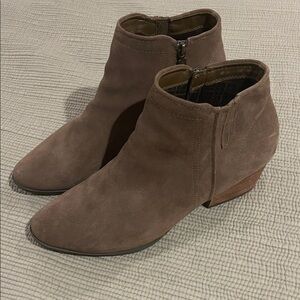 Waterproof ankle boots